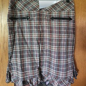 Bebe pencil skirt size 6 with vest size L